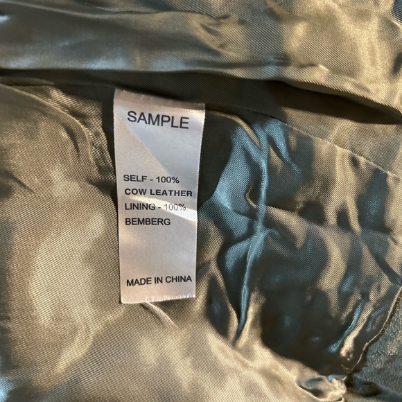 FRAME NWT Modern
Suede Trucker Jacket in Deep Army Sz M - Picture 11 of 12